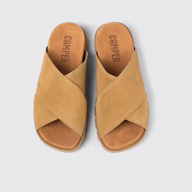 Brutus Sandal 남성 베이지 컬러 누벅 소재 크로스 스트랩 샌들 상품컷