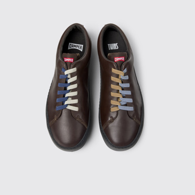 Twins Brauner Herrensneaker aus Leder.