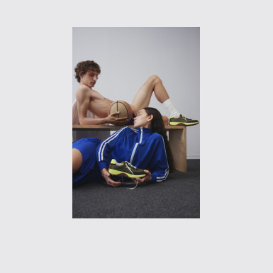 A model wearing Drift Trail VIBRAM Multicolor Recycled PET and Nubuck Sneakers for Men.