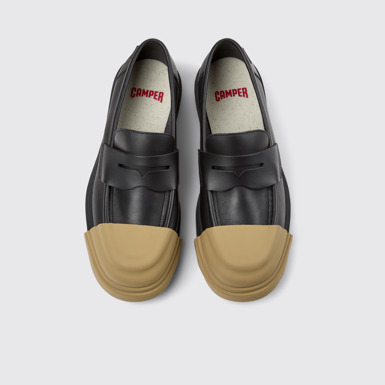  Black Leather Moccasins and Nautical Shoes for Men.