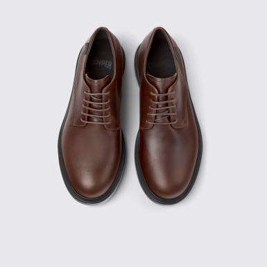 Dean Chaussures en cuir marron pour homme.