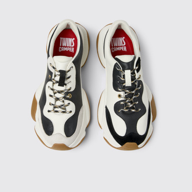Twins Sneakers de piel blancas y negras para hombre.