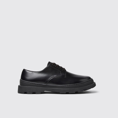 Brutus+ Zapatos negros de piel para hombre.