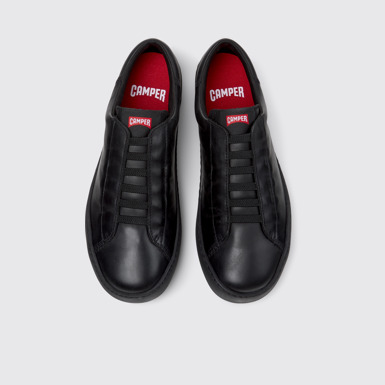 Peu Touring Sneakers de piel negras para hombre.