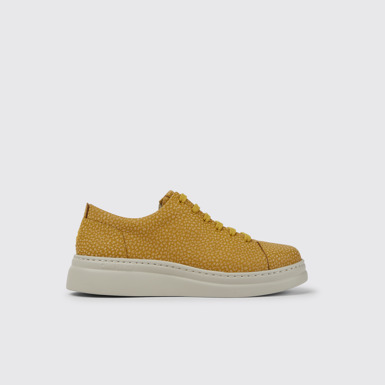 Side view of Runner Up Yellow-beige leather sneakers