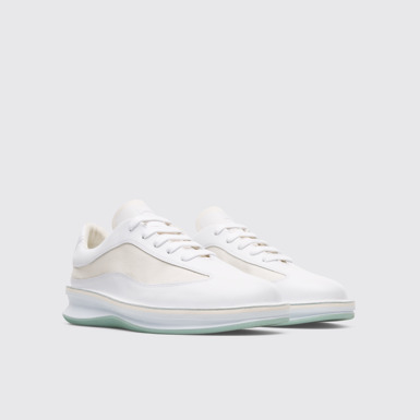 Front view of Rolling Women’s sneaker