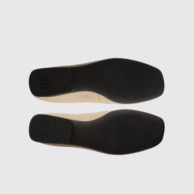 The sole of Twins Women’s multi-colored nubuck moccasin