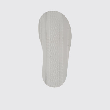 The sole of Brothers Polze White leather shoes for women