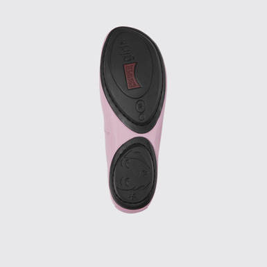 The sole of Right Pink leather shoes for women