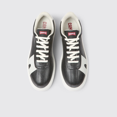 Overhead view of Runner K21 MIRUM® Black and white sneakers for women