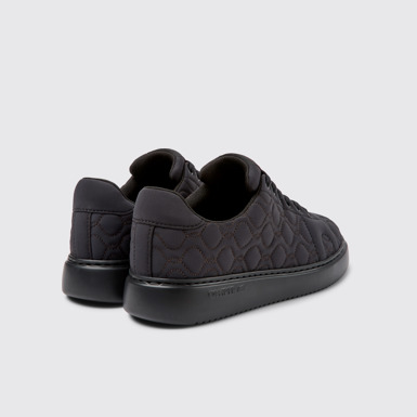 Runner K21 黑色布面女士運動鞋後面