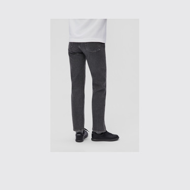 Pelotas Soller Black Leather Sneakers for Women.
