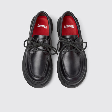 Brutus+ Zapatos de piel negra para mujer.