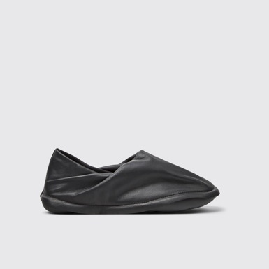Side view of Camper x ISSEY MIYAKE - Peu Form Black Leather Women's Shoes.
