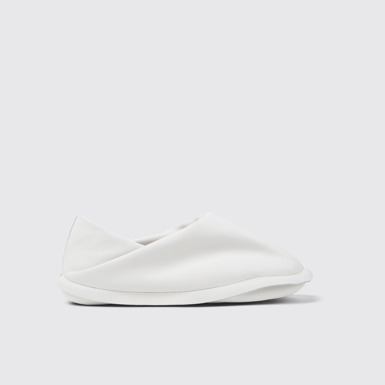 Side view of Camper x ISSEY MIYAKE - Peu Form White Leather Shoes for Women.