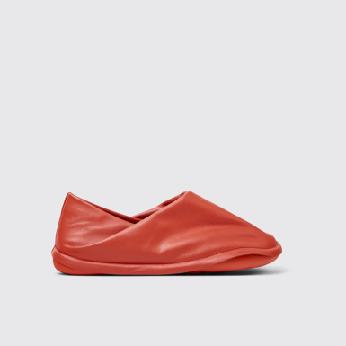 Side view of Camper x ISSEY MIYAKE - Peu Form Red Leather Women's Shoe.