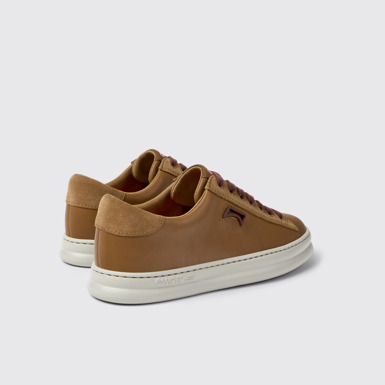 Runner 女裝啡色皮革及磨砂革運動鞋。