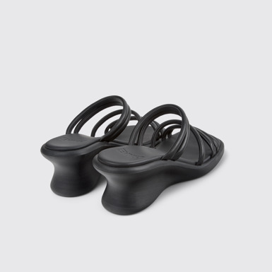 Louise Sandal 女裝黑色皮革涼鞋。