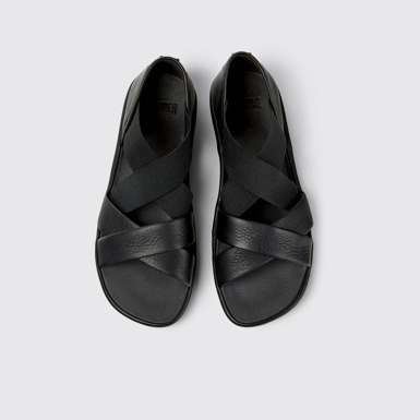 Right Sandalias de piel y textil negras para mujer.