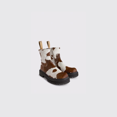 Front view of Eki - ReWalk Good | <b>Very Good</b> | Like New