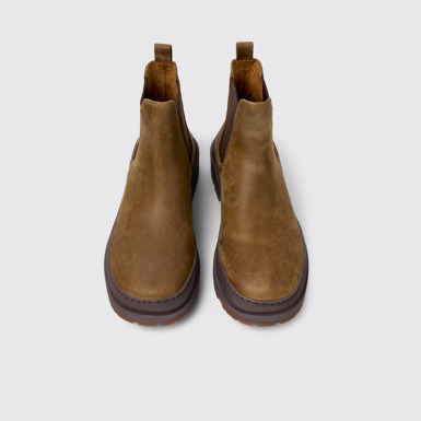 Overhead view of Brutus Trek Brown nubuck ankle boots for men