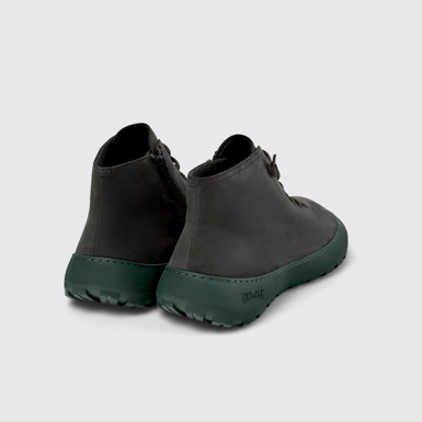 Back view of Peu Serra 360º Durable Gray Nubuck Ankle Boots for Men.