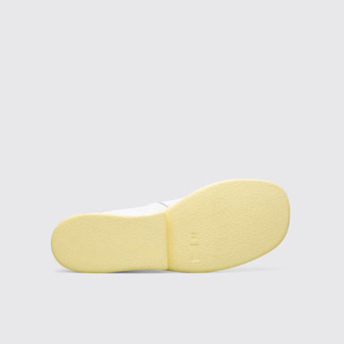 The sole of Kaah White boot for women