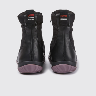 Peu Pista Botas de piel y poliéster en color negro