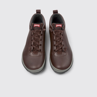 Overhead view of Peu Pista Burgundy leather sneakers for women