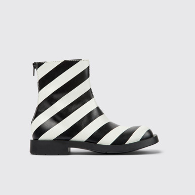 Side view of MIL 1978 Black and white leather ankle boots for women