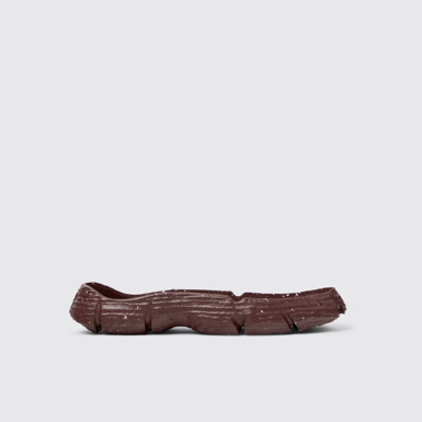 ROKU Outsoles 2 semelles extérieures bordeaux, pieds droit et gauche.