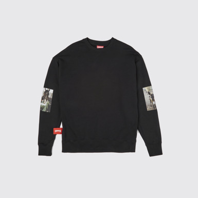 Side view of Sweatshirt Black sweatshirt with donkey print