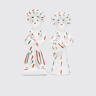 Side view of Siurells Set of 2 traditional clay whistling figures from Ollería Ca’s Canonge