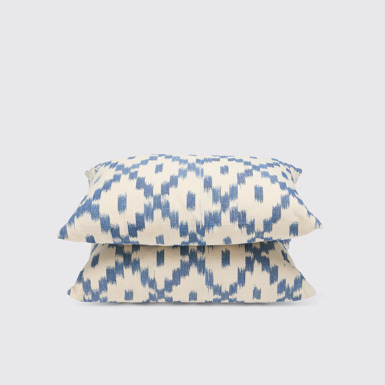 Side view of Llengos Mallorquines Pillowcases Set of 2 blue handwoven pillowcases