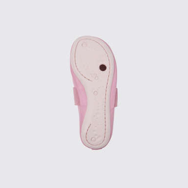 The sole of Right Pink leather ballerinas for girls