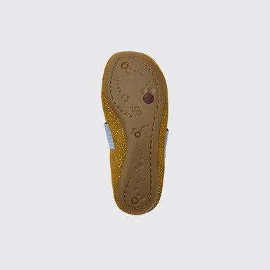 The sole of Right Brown nubuck ballerinas with glitter effect for girls