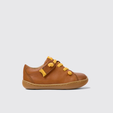 Side view of Peu Brown leather shoes for kids