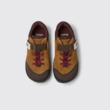 Overhead view of Ergo Brown textile and nubuck sneakers