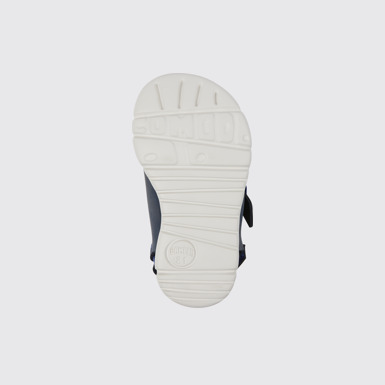 The sole of Oruga Blue leather sandals for kids
