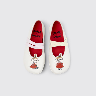 Overhead view of Twins White Leather Ballerinas for Kids.