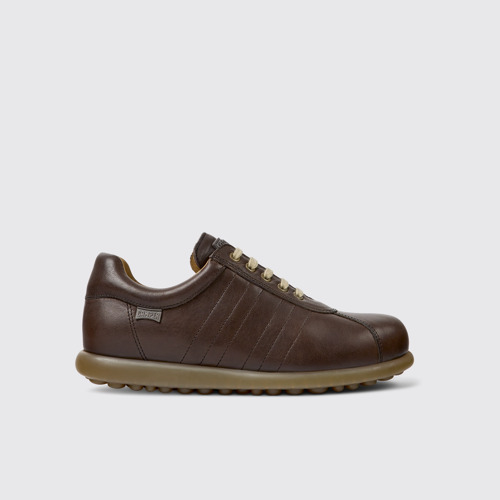 Image of Side view of Pelotas Iconic brown shoe for men