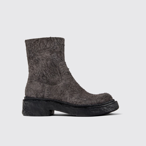 Image of Side view of Vamonos Gray Nubuck Boots