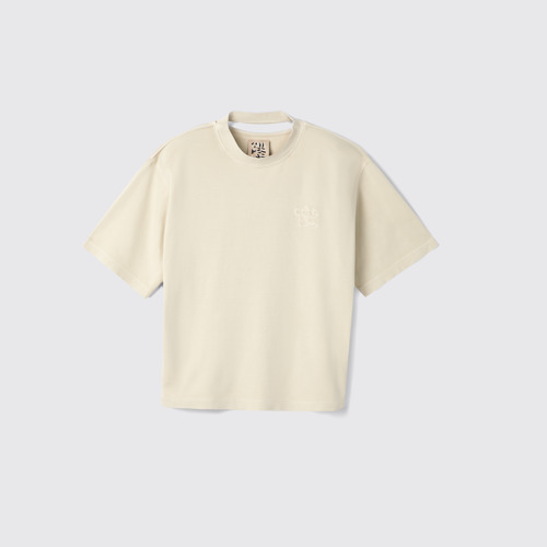 Image of Side view of T-Shirt Beige Organic Cotton T-Shirt