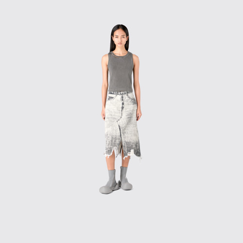 Image of Denim Skirt Falda vaquera negra desteñida con estampado de pintura