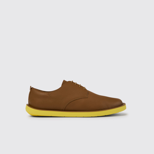 Side view of Wagon Brown leather men's shoes