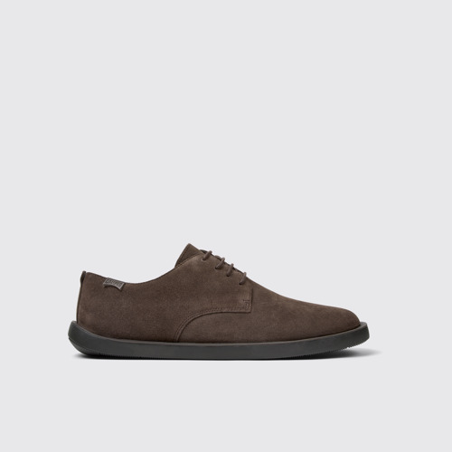 Image of Wagon Chaussures en nubuck marron pour homme.