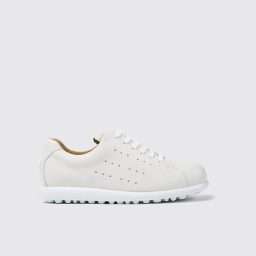 Side view of Pelotas XLite White leather shoes for women