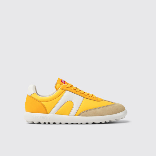 Image of Pelotas XLite Sneakers naranjas de piel y tejido para mujer