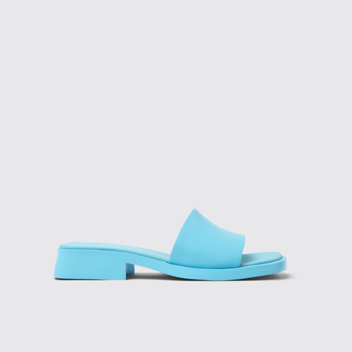 Image of Dana Blue Leather Sandals for Women. modelin yandan görünümü