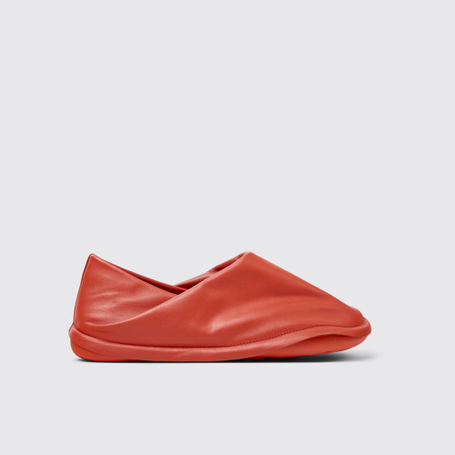 Camper x ISSEY MIYAKE - Peu Form Zapato rojo de piel para mujer.